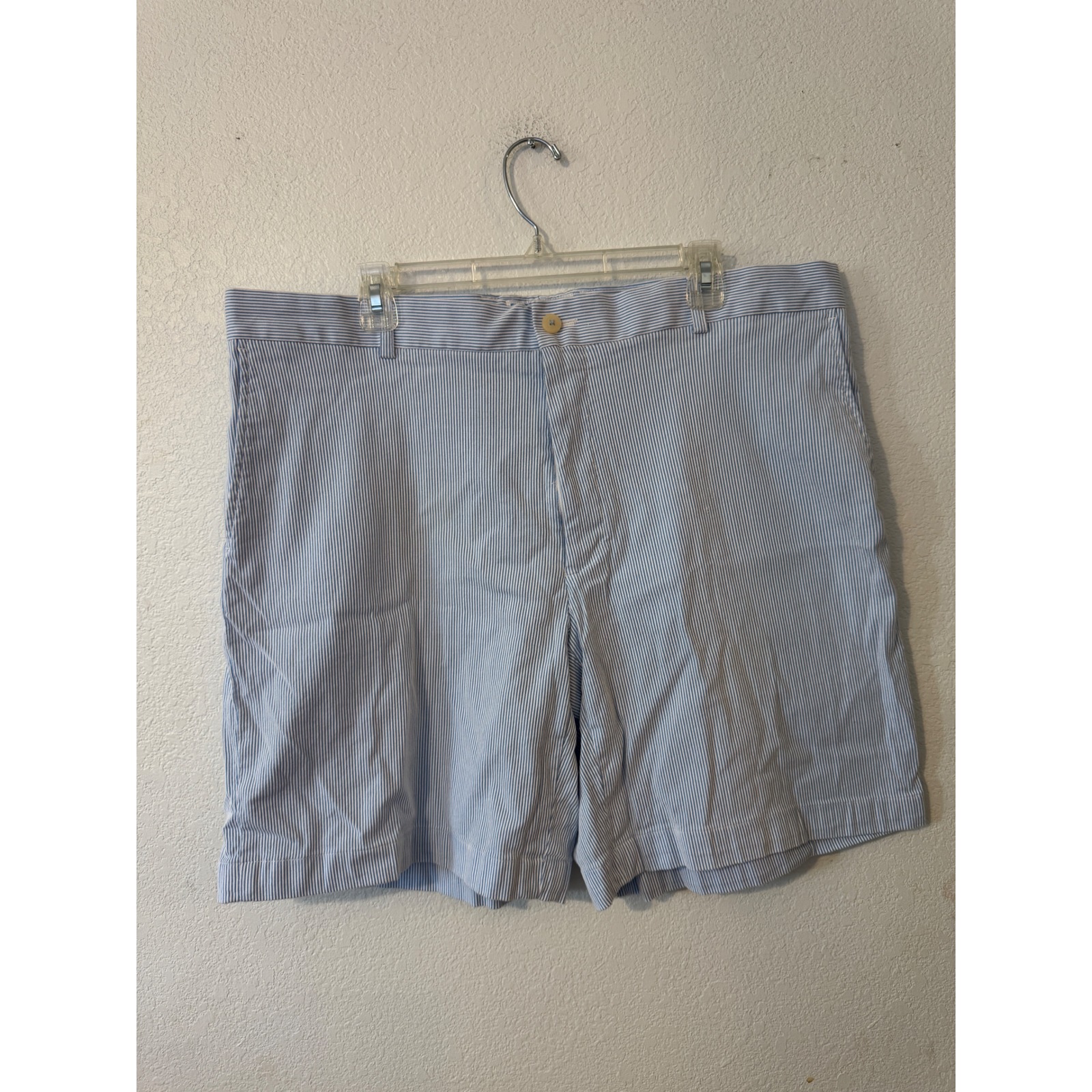 Southern Tide Mens Shorts Size 40 Blue White Striped Flat Front Cotton Blend